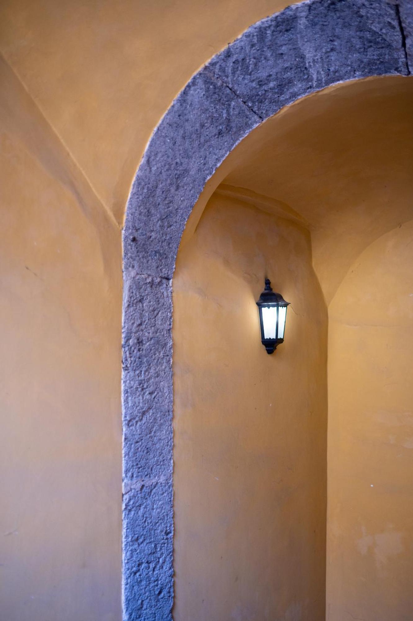Stay Soft Apartment - Centro Storico Napoli Exterior photo